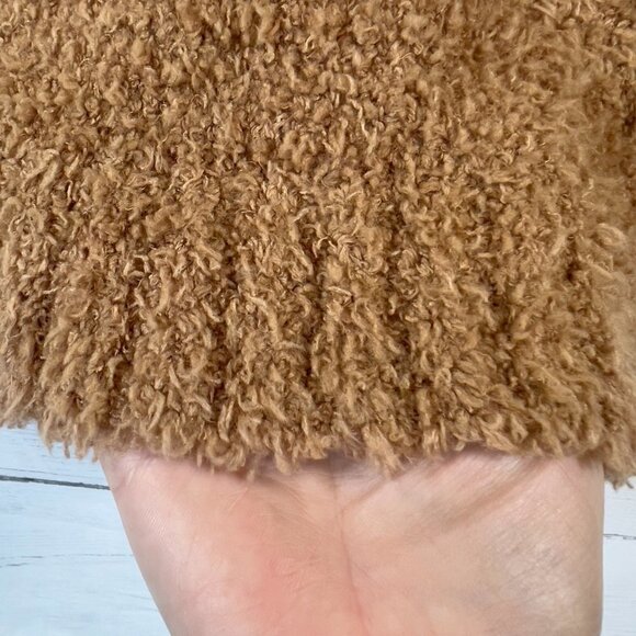 Coco & Shay Tank Top Womens SZ Medium Camel Brown Super Soft Cozy Crop Academia - Picture 7 of 16